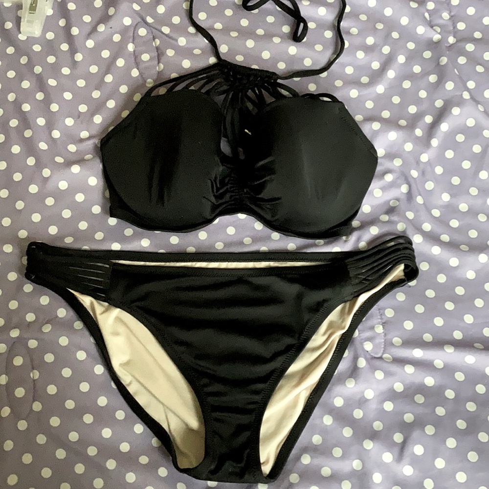 Black Bikini